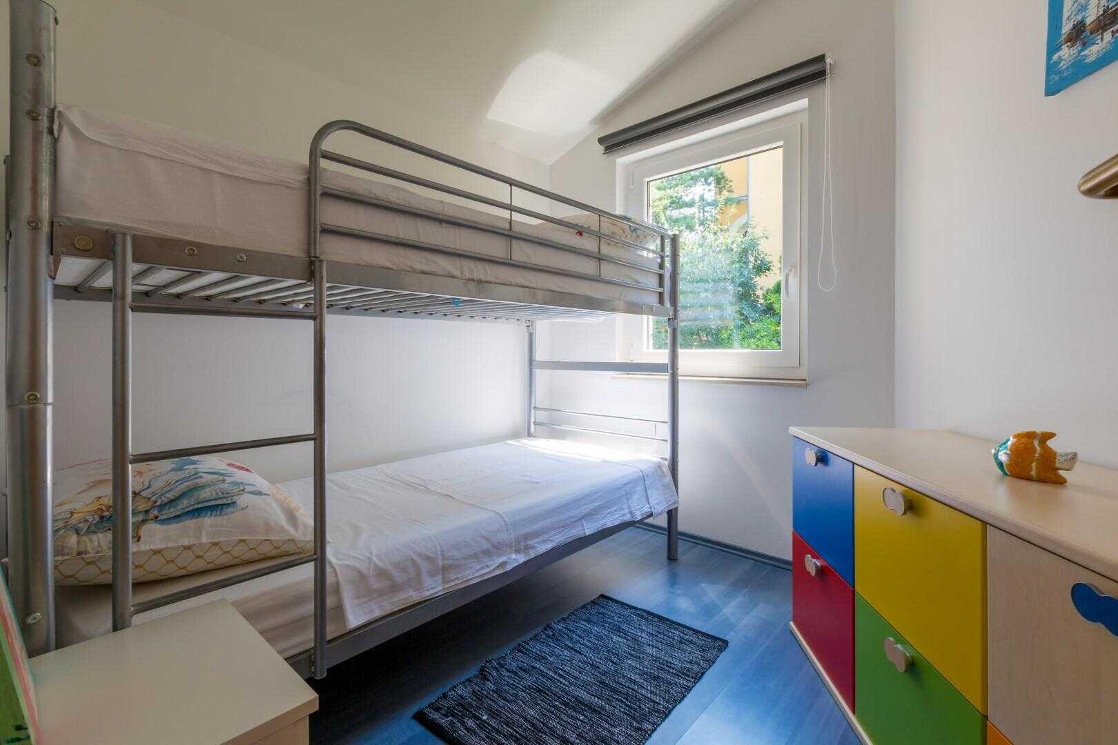 Unit