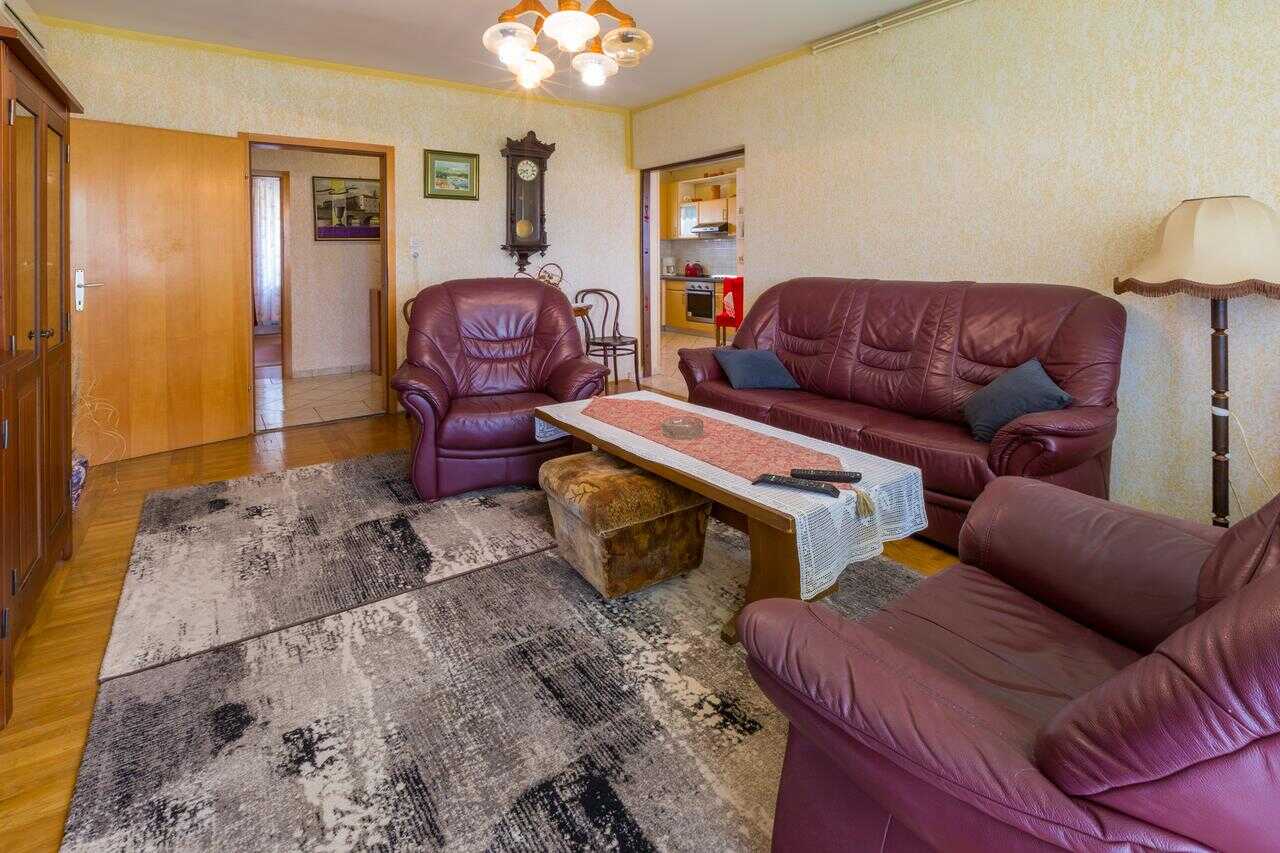 Unit