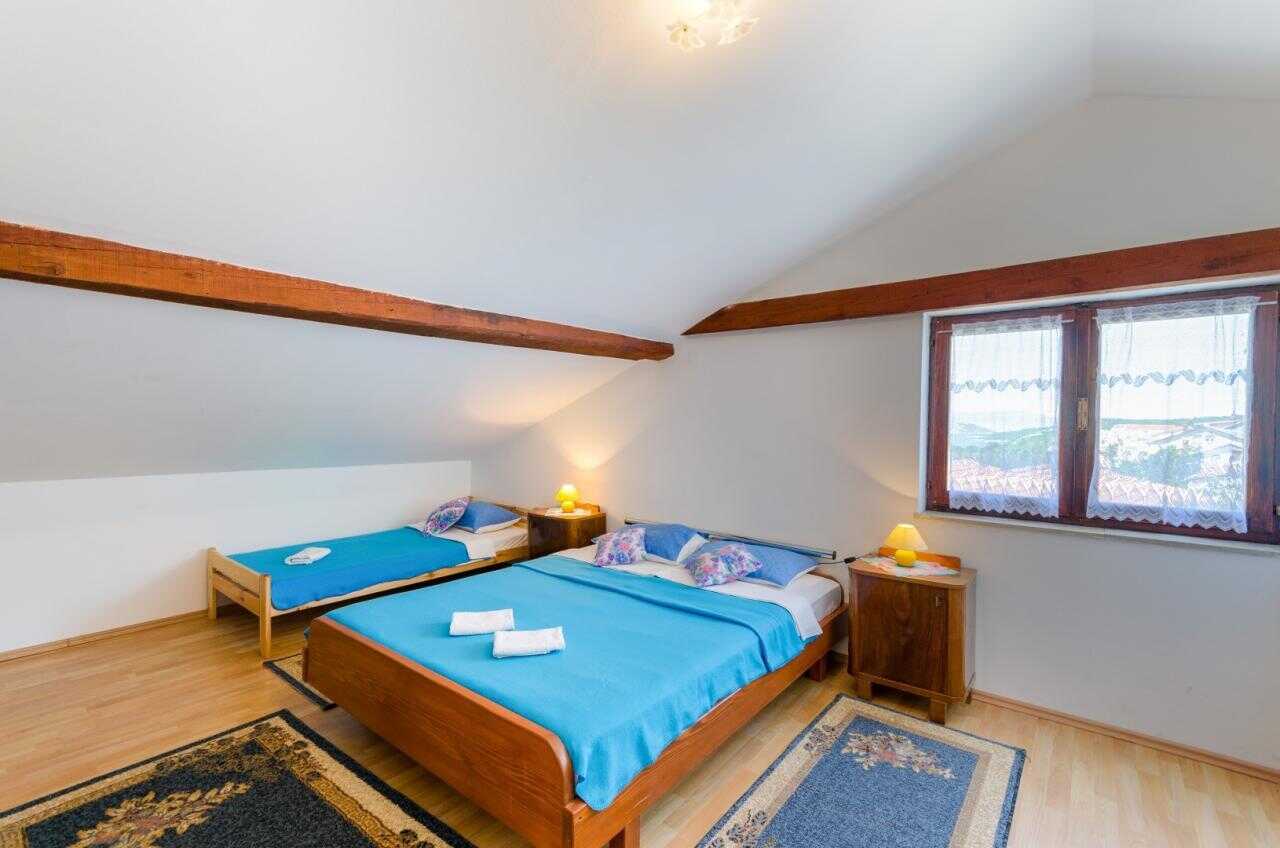 Unit
