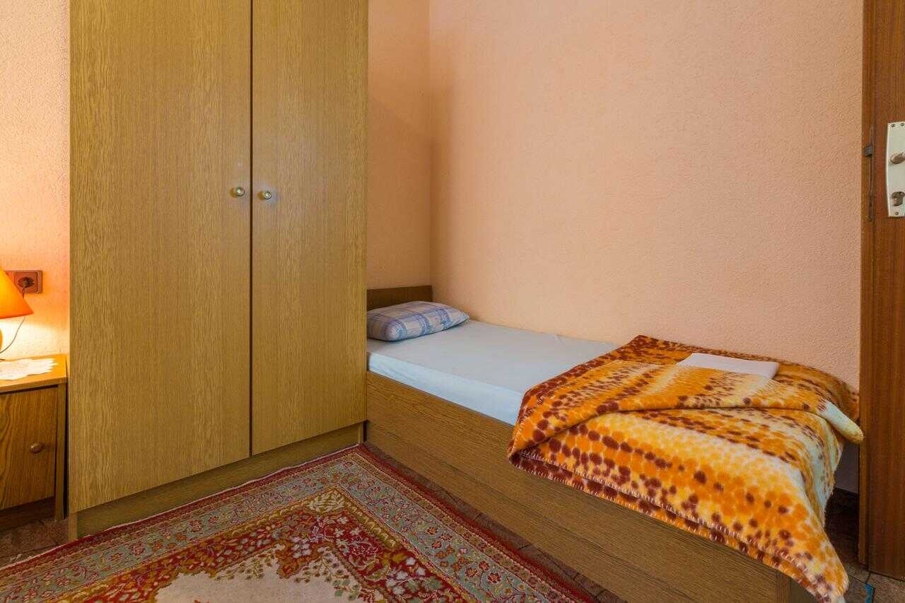 Unit