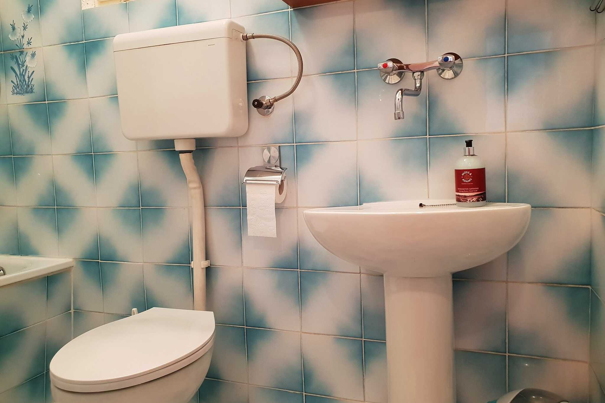 Unit