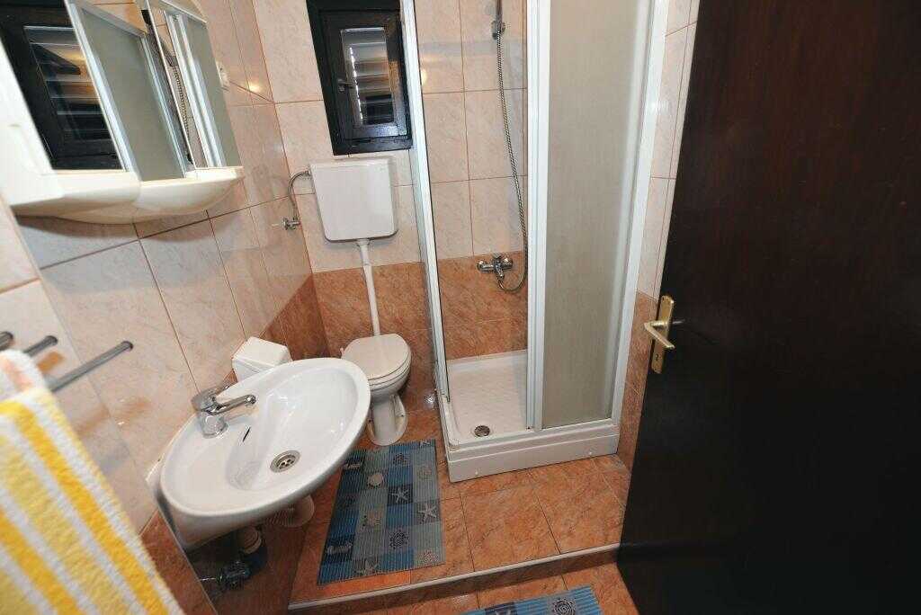 Unit