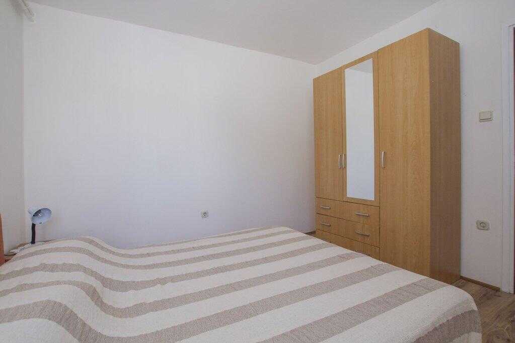 Unit