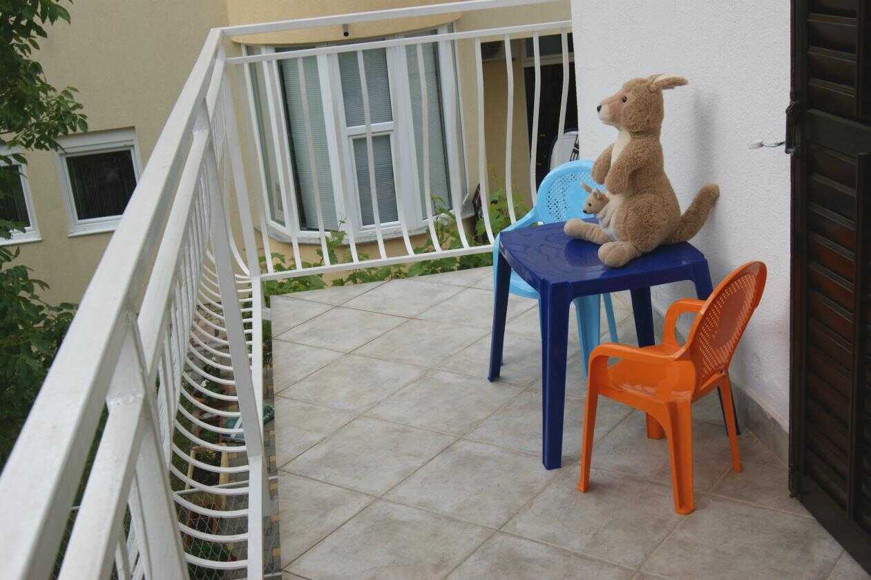 Unit