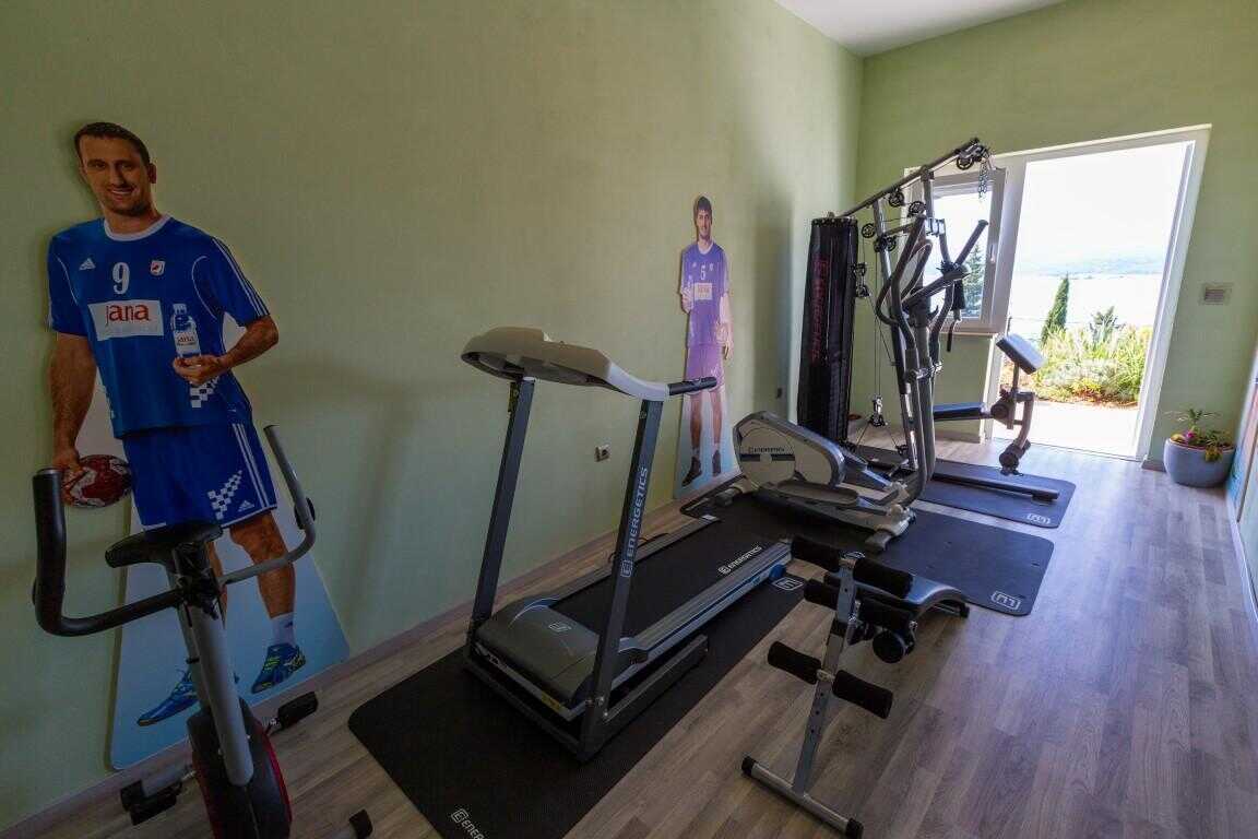 Unit