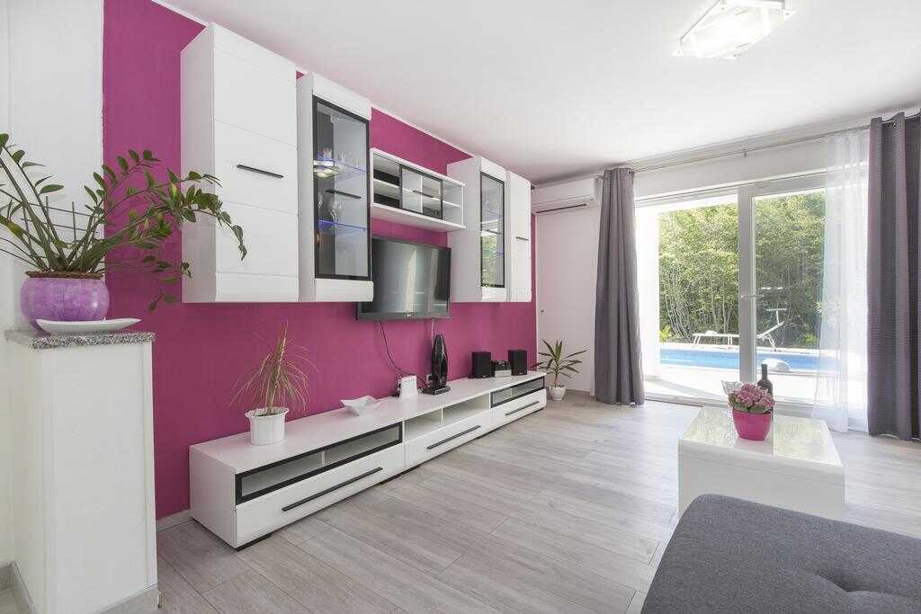 Unit